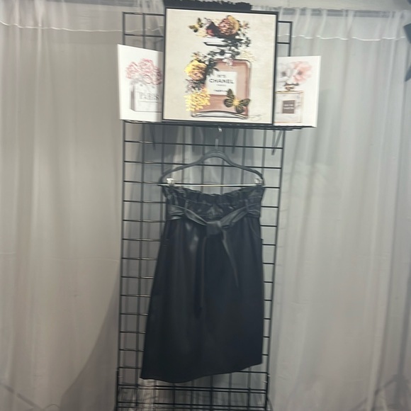 NWOT Vegan leather “paperbag” belted skirt. From Time and True. - Picture 1 of 9